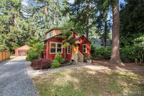 Photo of 13527 23rd Avenue NE, Seattle, WA 98125 (MLS # 2393189)