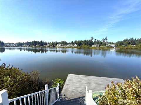 597 E Chance A La Mer NE Ocean Shores WA 98569