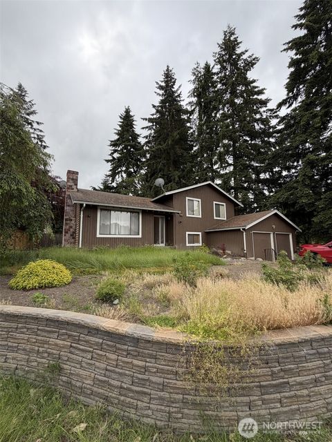 Photo of 11707 SE 65th Street, Bellevue, WA 98006 (MLS # 2551177)