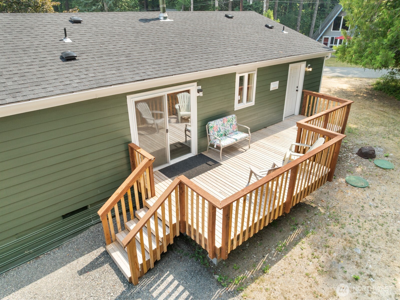 178 Mt Rainier Drive