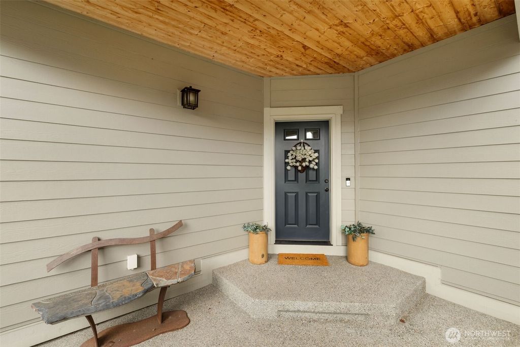 Photo of 13422 SE 252nd Street, Kent, WA 98042 (MLS # 2423524)