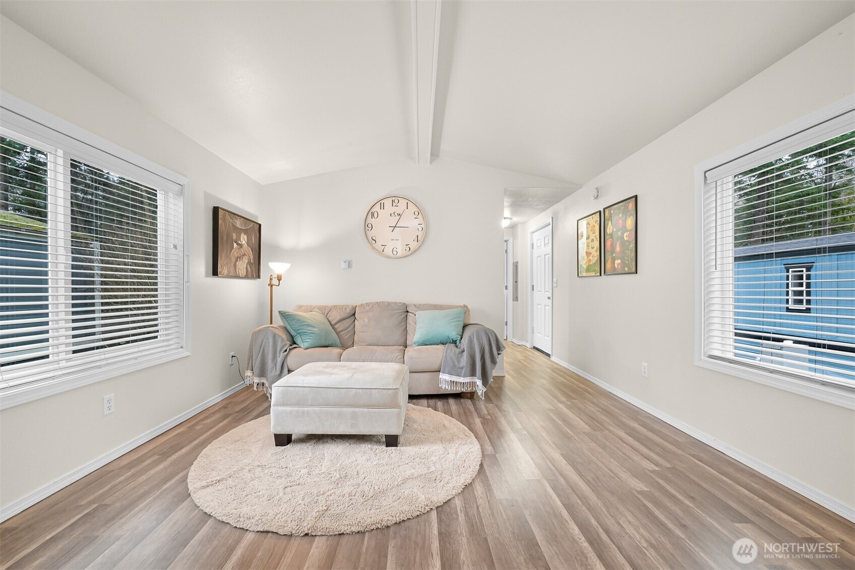 4672 Birch Bay Lynden Road 62