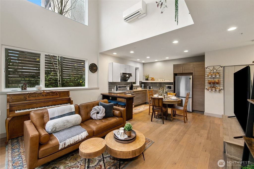 Photo of 4329 Woodland Park Avenue N, Seattle, WA 98103 (MLS # 2485707)