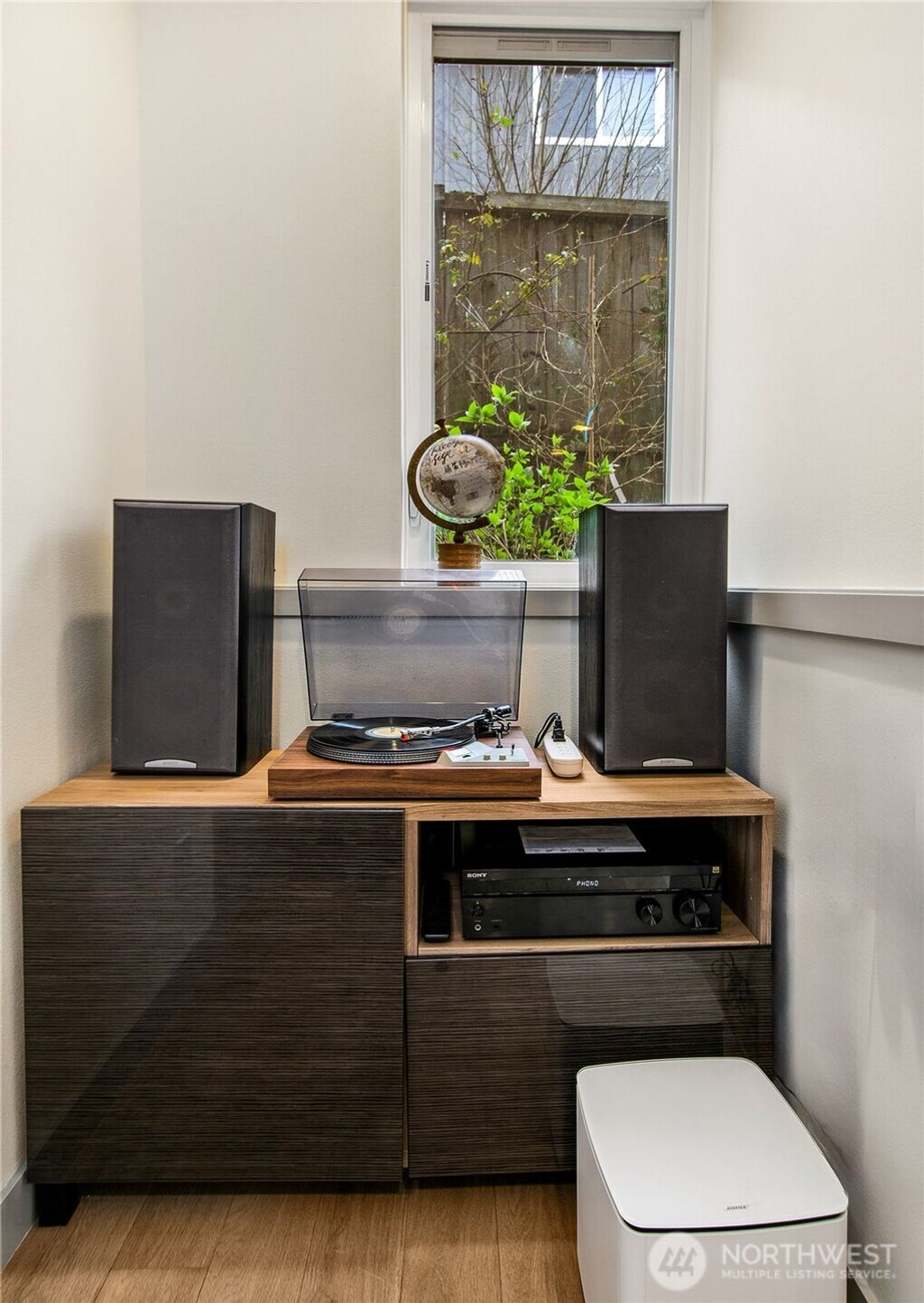 Photo of 4329 Woodland Park Avenue N, Seattle, WA 98103 (MLS # 2485707)