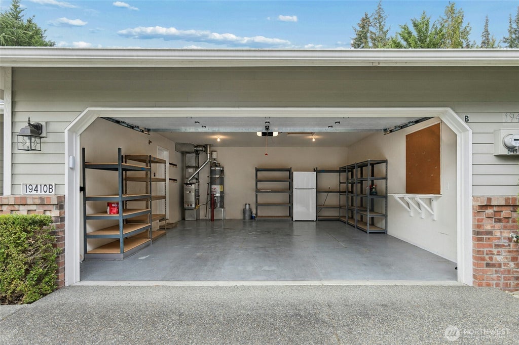 Photo of 19410 2nd Drive SE #B, Bothell, WA 98012 (MLS # 2589122)