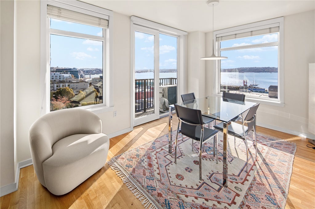 Photo of 2607 Western Avenue #804, Seattle, WA 98121 (MLS # 2598152)