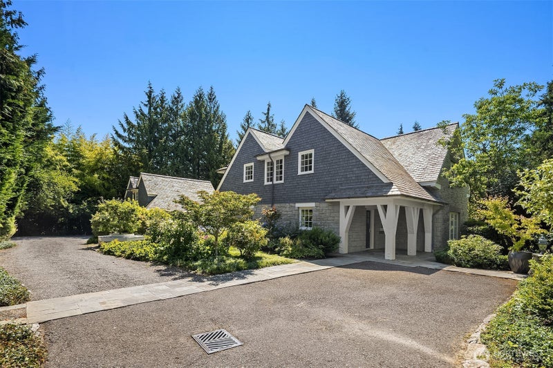 8106 Overlake Drive W