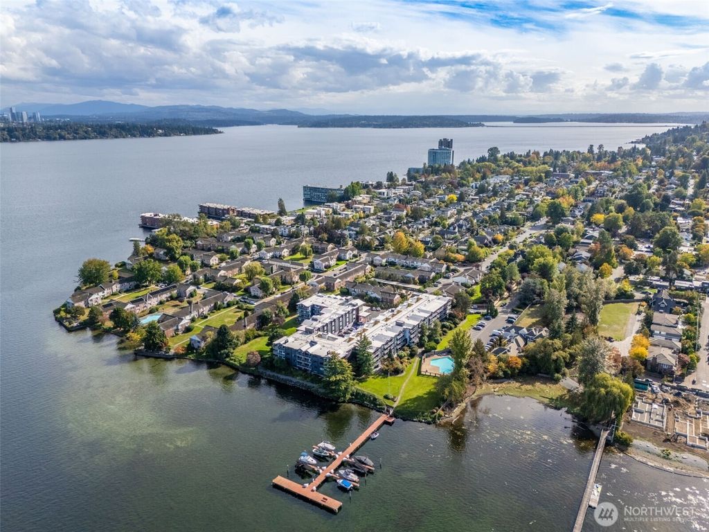 Photo of 2502 Canterbury Lane E #406, Seattle, WA 98112 (MLS # 2439456)