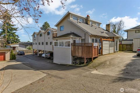 Photo of 9480 Olson Place SW #G, Seattle, WA 98106 (MLS # 2467204)