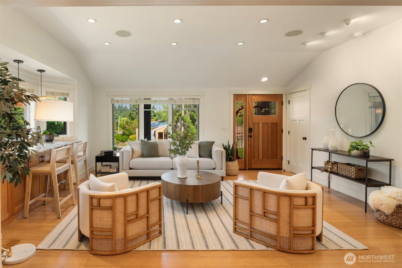 821 4th Street