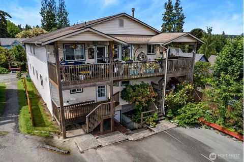 Photo of 3629 Wetmore Avenue #B, Everett, WA 98201 (MLS # 2535286)