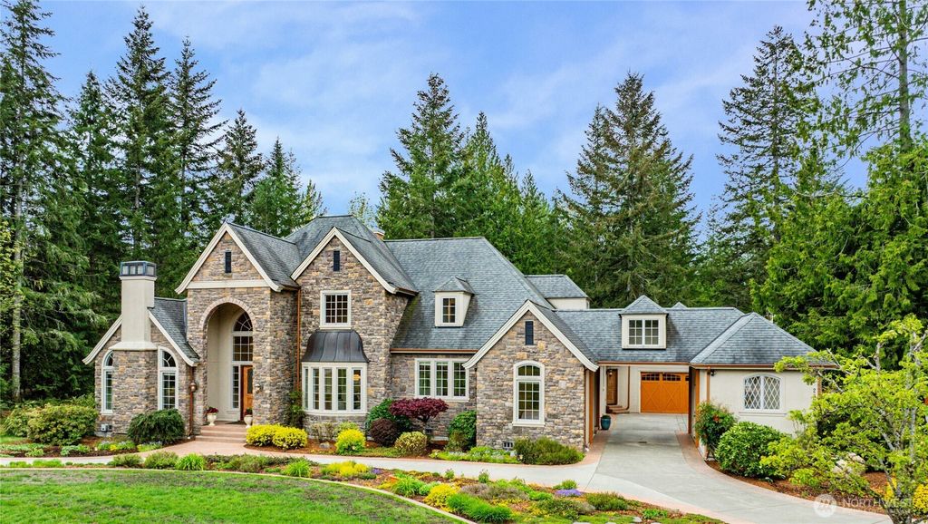 Photo of 23011 257th Avenue SE, Maple Valley, WA 98038 (MLS # 2512866)