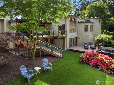 Photo of 10250 SE 21st Street, Bellevue, WA 98004 (MLS # 2466395)