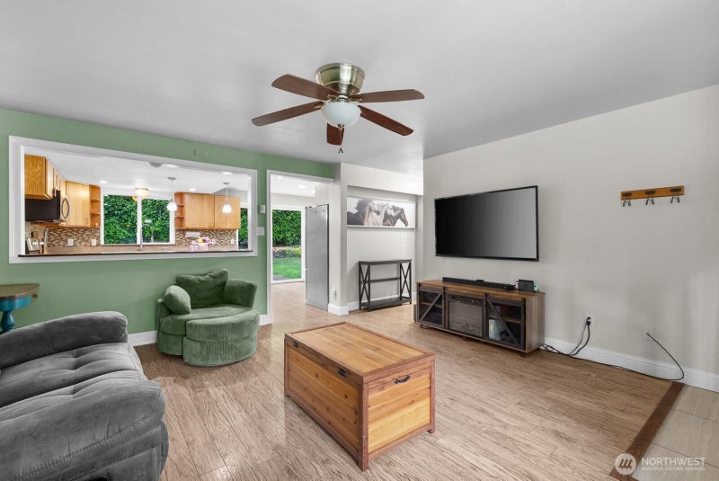 10809 133rd Street NW