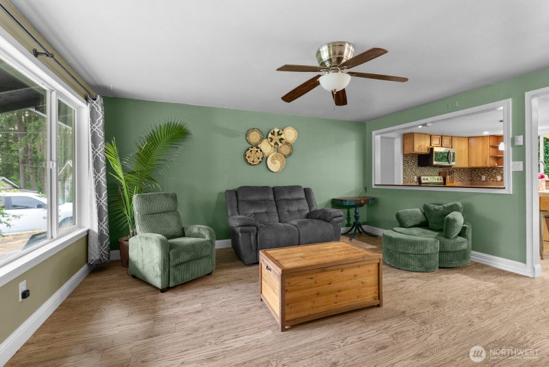 10809 133rd Street NW