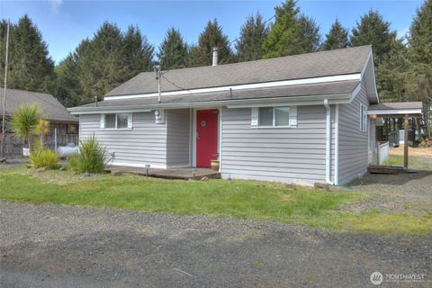 77 Oyehut Road Hoquiam WA 98550