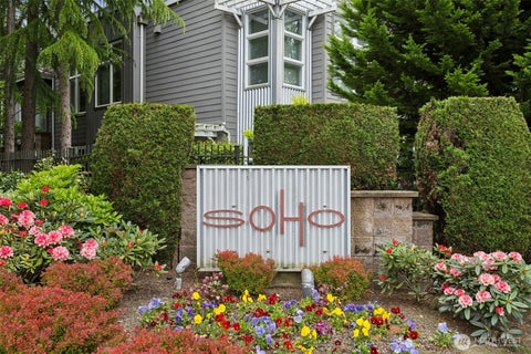 Photo of 521 7th Avenue #207, Kirkland, WA 98033 (MLS # 2527325)