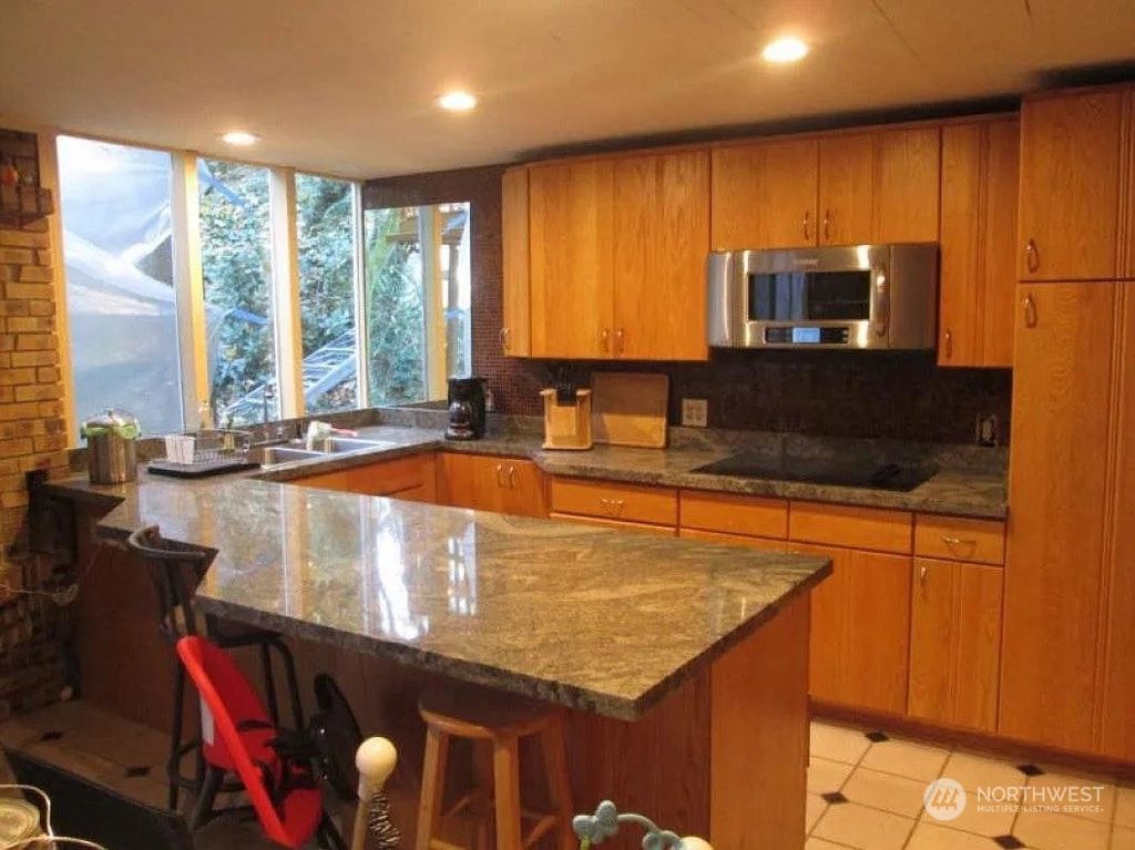 Photo of 4519 Lake Heights Street, Bellevue, WA 98006 (MLS # 2027846)