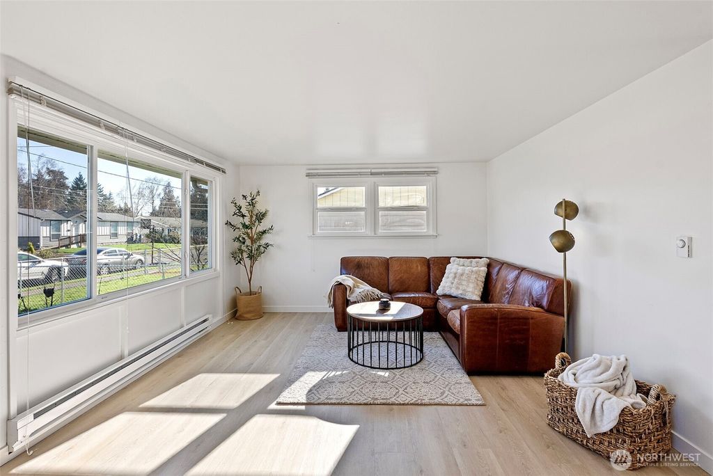 Photo of 3021 Crane Avenue, Bremerton, WA 98310 (MLS # 2479156)