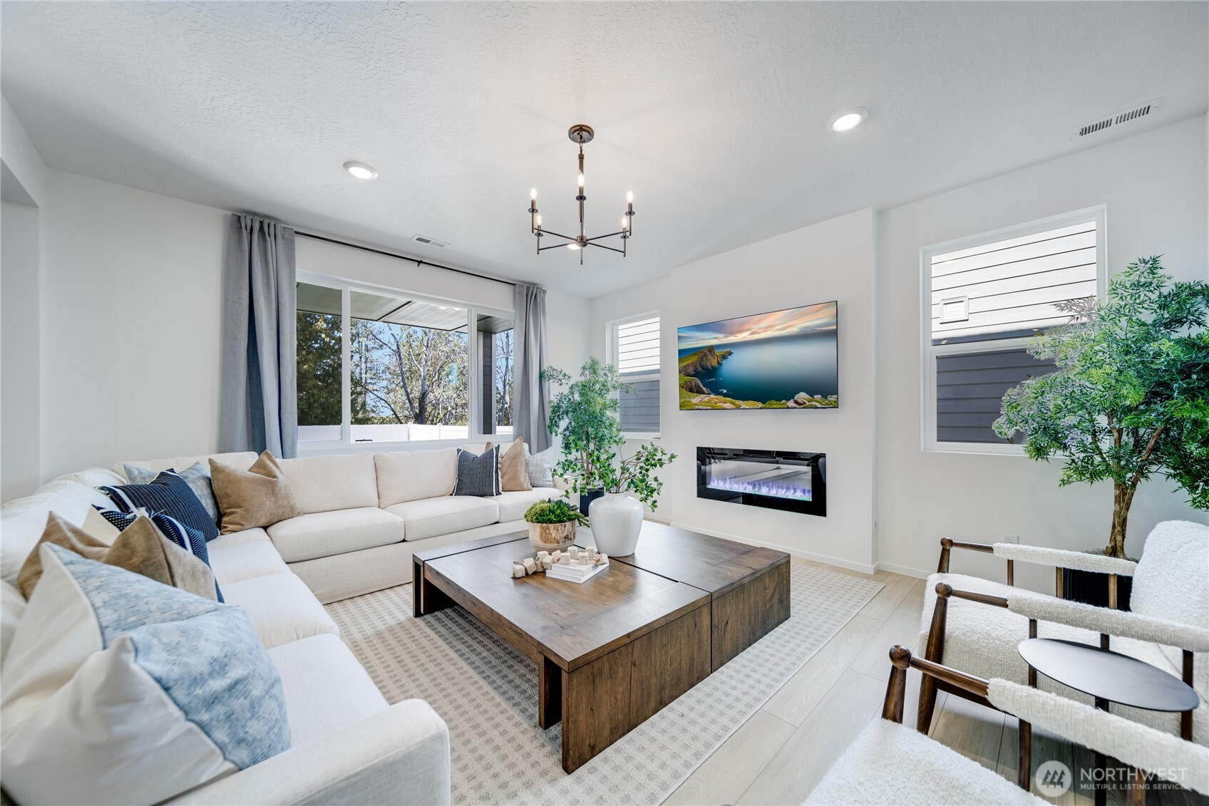 6101 Crestner Drive SW