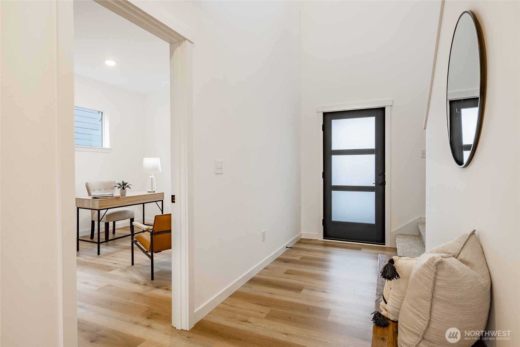 702 E 5th Street