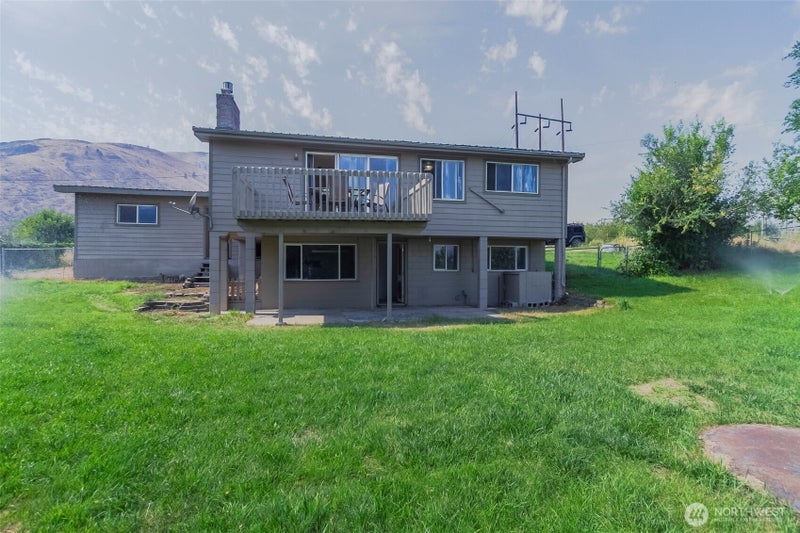 38 Hart Road