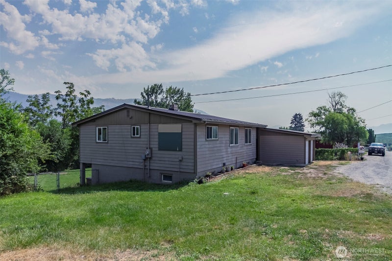 38 Hart Road