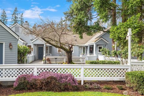 22030 SE 40th Court Issaquah WA 98029