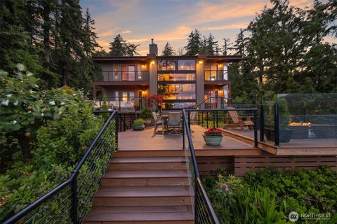 Photo of 2313 Northshore Road, Bellingham, WA 98226 (MLS # 2533358)