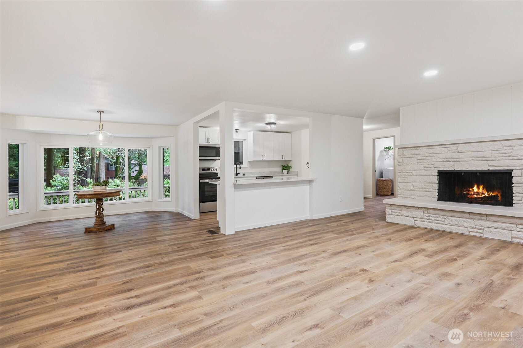 4211 Green Cove Street NW