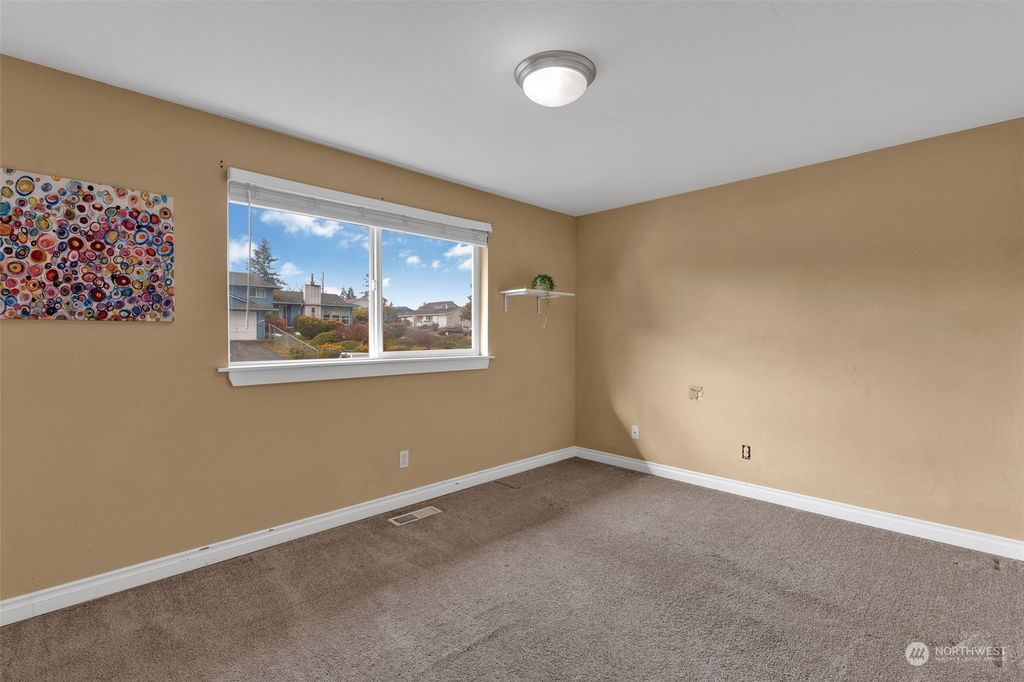 listing image 9364568085352863586