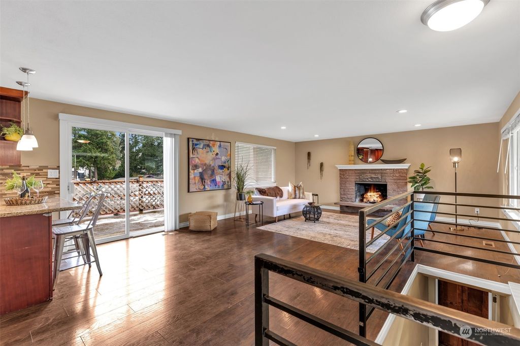 listing image 9364092135048633006