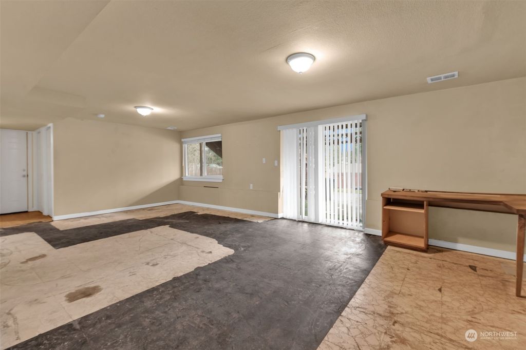listing image 9368195284556522552