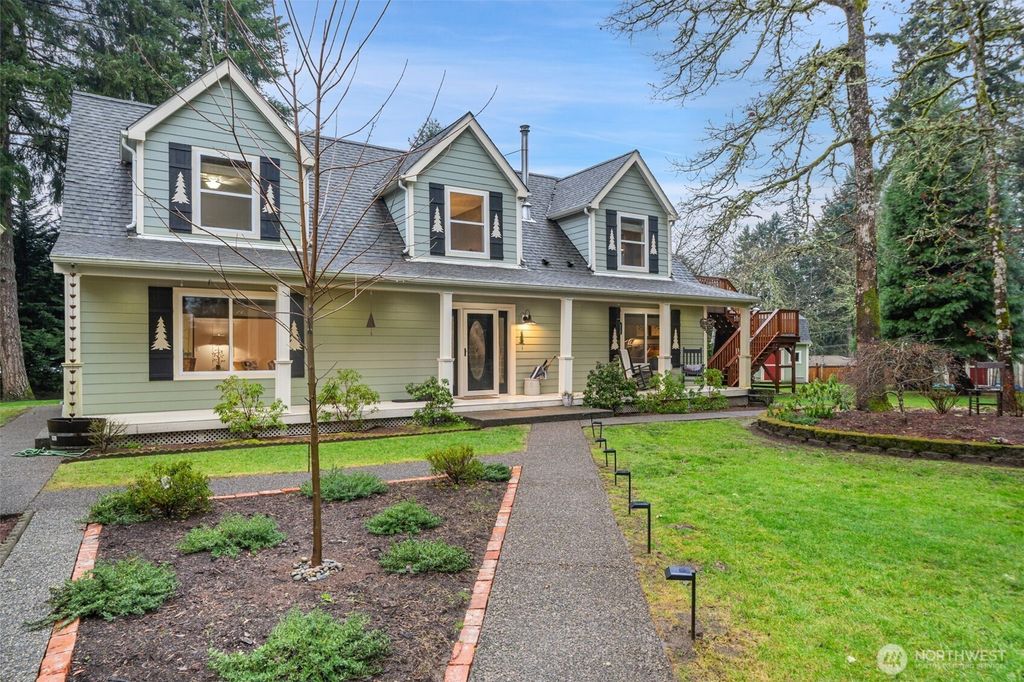 Photo of 603 SE School St SE St, Lacey, WA 98503 (MLS # 2460168)