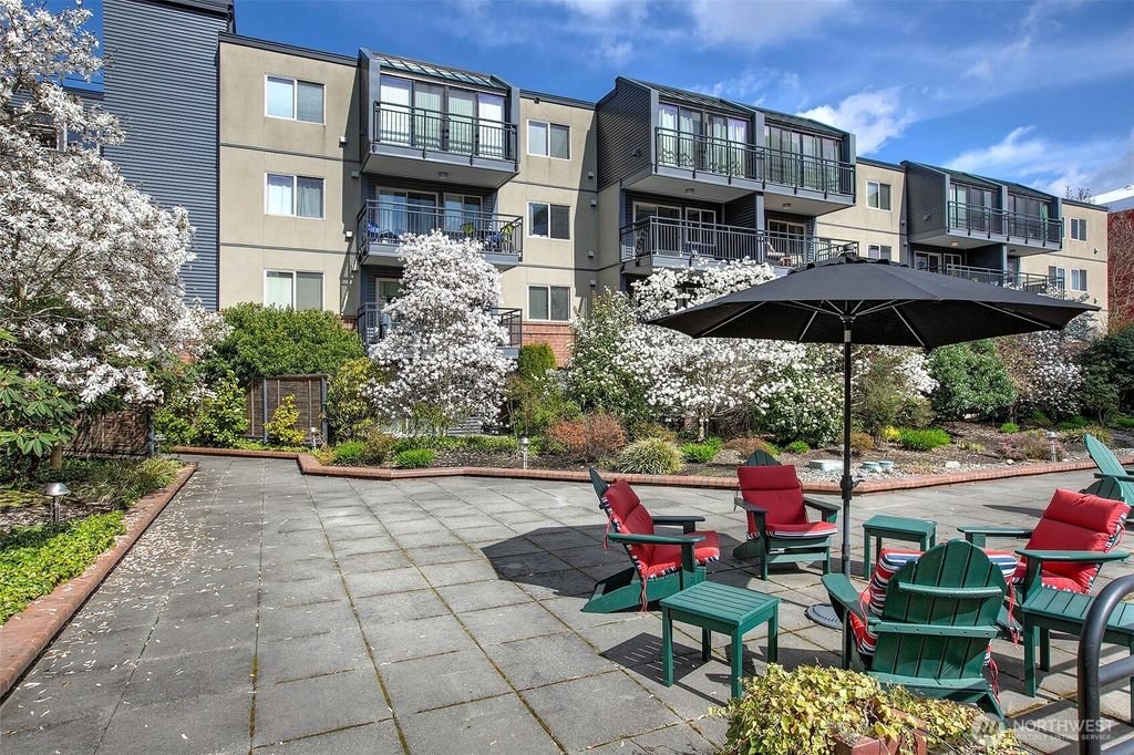 Photo of 275 W Roy Street #119, Seattle, WA 98119 (MLS # 2475794)
