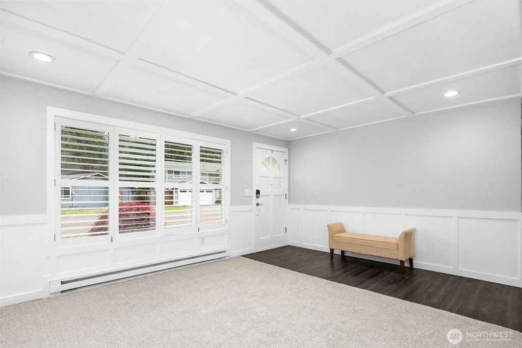 Photo of 14220 57th Drive SE, Everett, WA 98208 (MLS # 2451247)