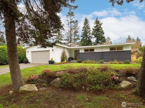 Photo of 13744 Ashworth Avenue N, Seattle, WA 98133 (MLS # 2494934)