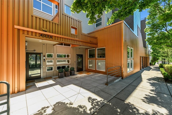 4020 AURORA AVE N APT 308, SEATTLE, WA 98103 - Image 89cc1b2c9e9ef824dd73cc87efa321bd/3536673050