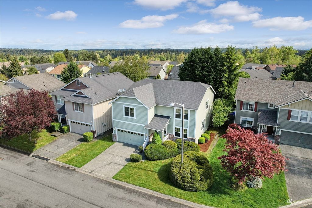 Photo of 24326 SE 3rd Place, Sammamish, WA 98074 (MLS # 1980823)
