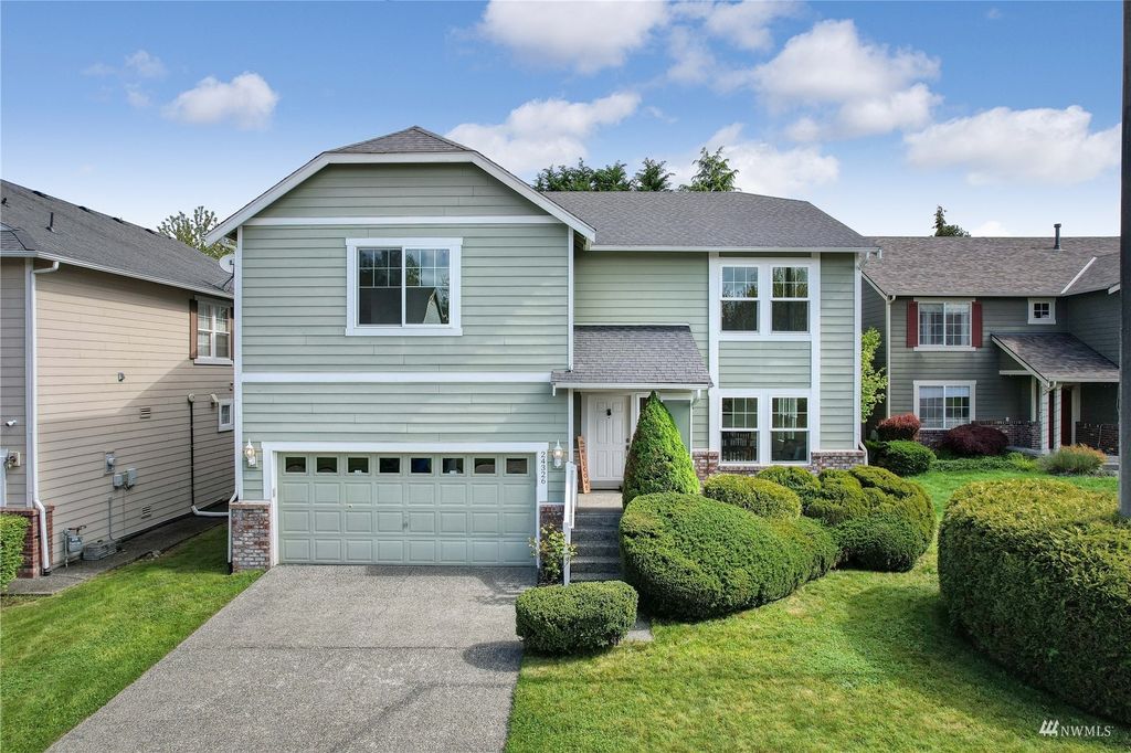 Photo of 24326 SE 3rd Place, Sammamish, WA 98074 (MLS # 1980823)