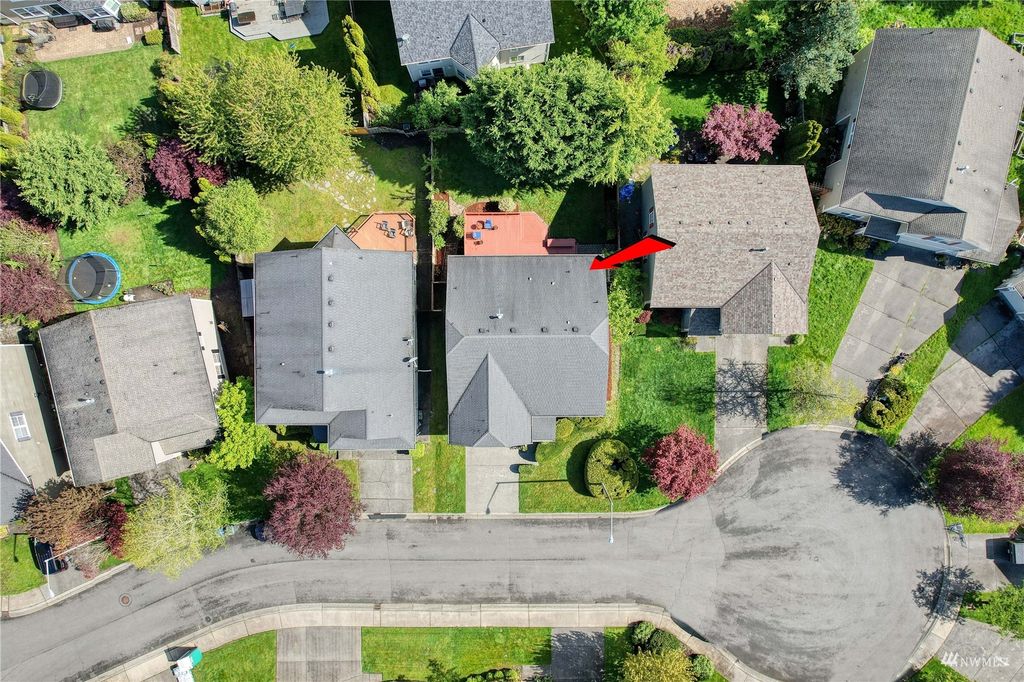 Photo of 24326 SE 3rd Place, Sammamish, WA 98074 (MLS # 1980823)