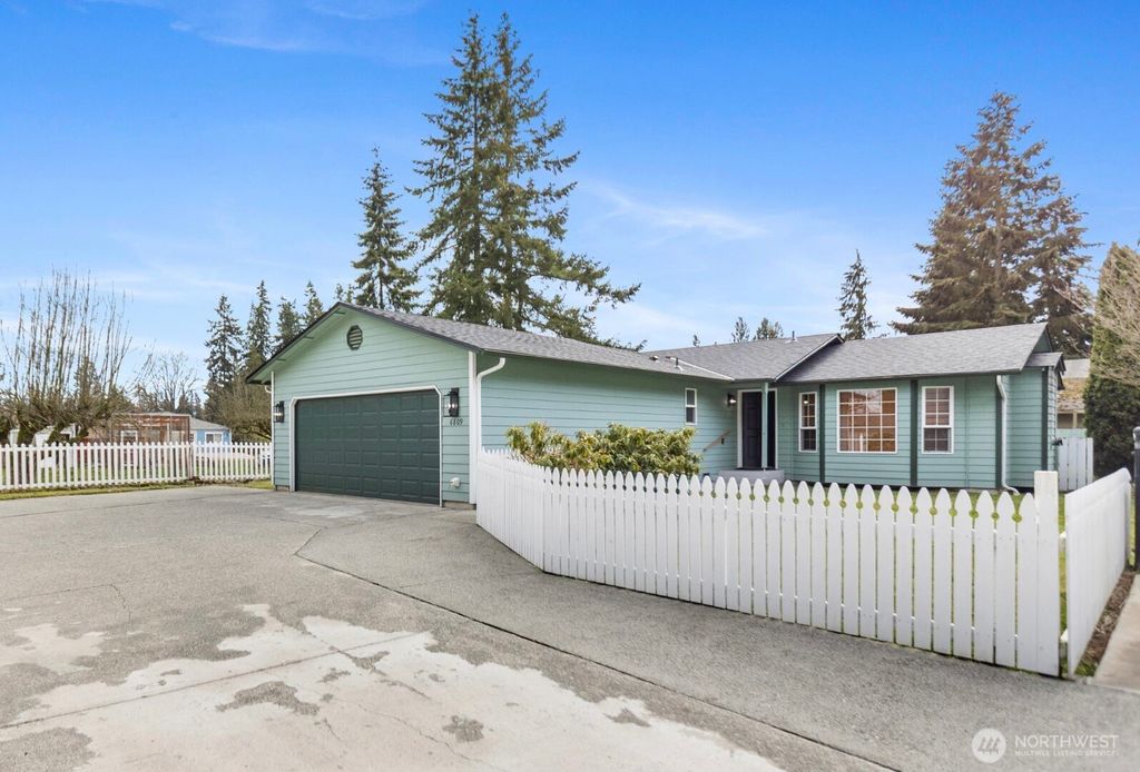 Photo of 6809 Morgan Road, Everett, WA 98203 (MLS # 2341916)