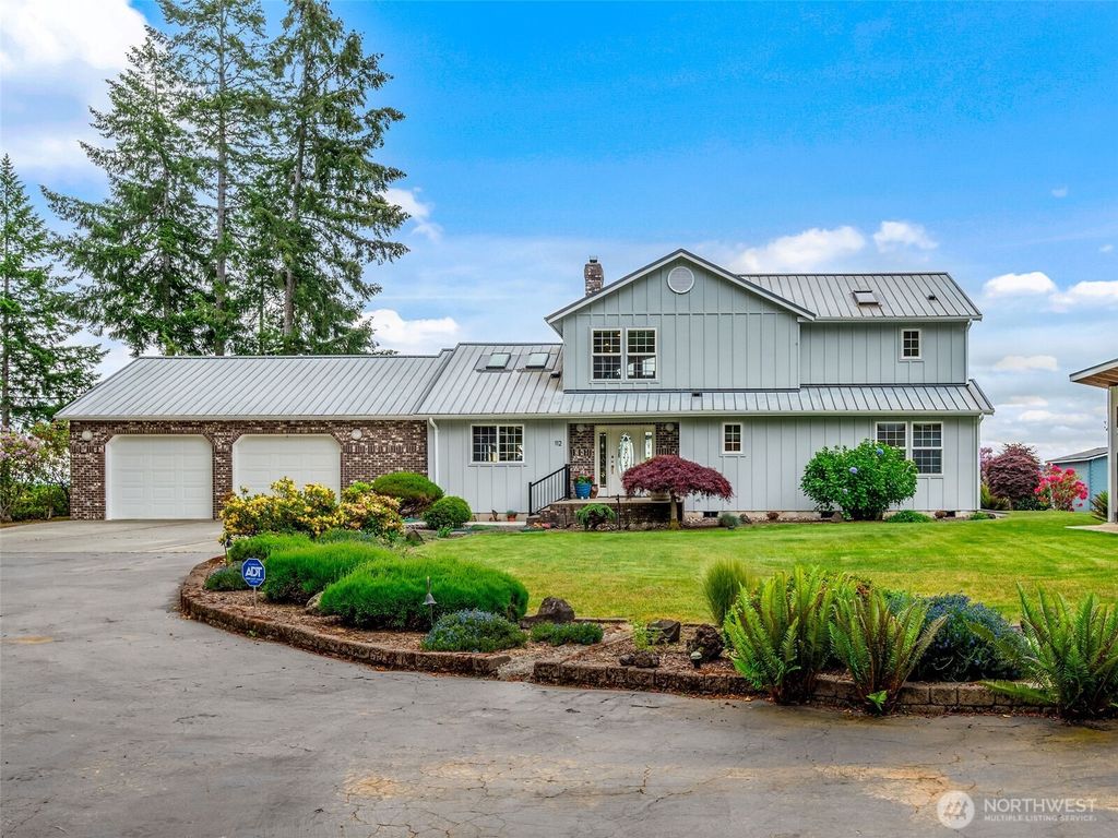 Photo of 112 Wildwood Shores SHRS, Brinnon, WA 98320 (MLS # 2528151)