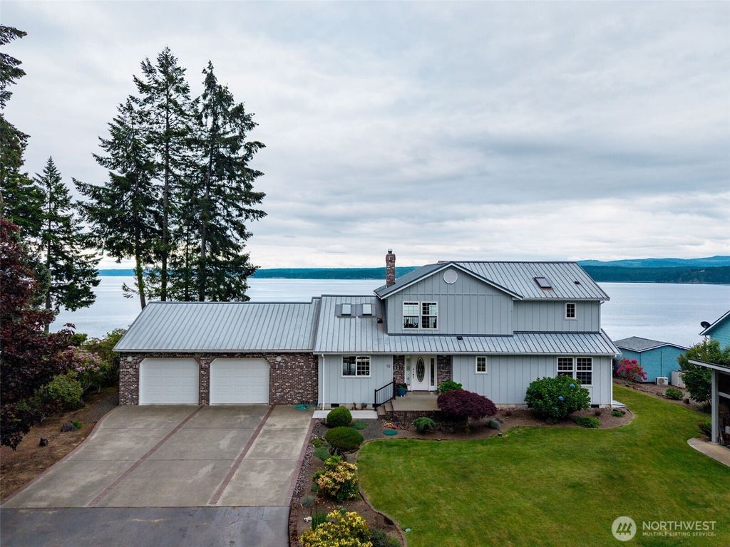 Photo of 112 Wildwood Shores SHRS, Brinnon, WA 98320 (MLS # 2528151)