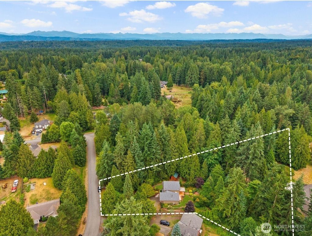 Photo of 9632 223rd Street SE, Snohomish, WA 98296 (MLS # 2422447)