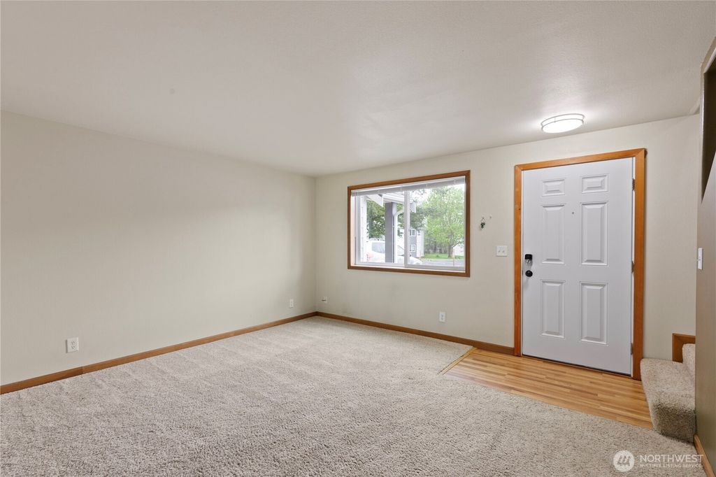 Photo of 4243 Wintergreen Cir Cir #134, Bellingham, WA 98226 (MLS # 2513625)
