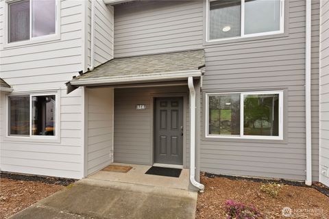 Photo of 4243 Wintergreen Cir Cir #134, Bellingham, WA 98226 (MLS # 2513625)