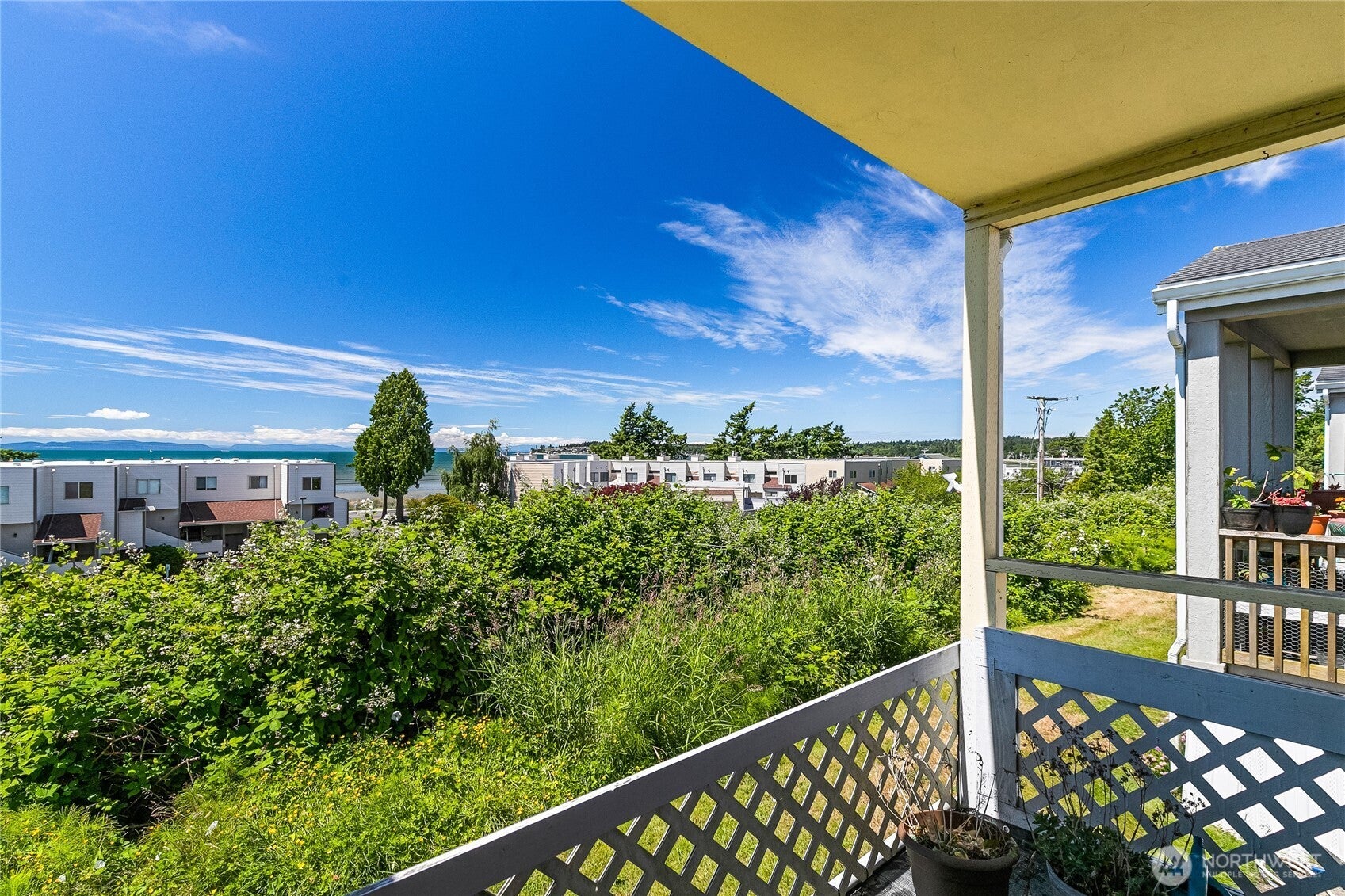 8080 Harborview 167