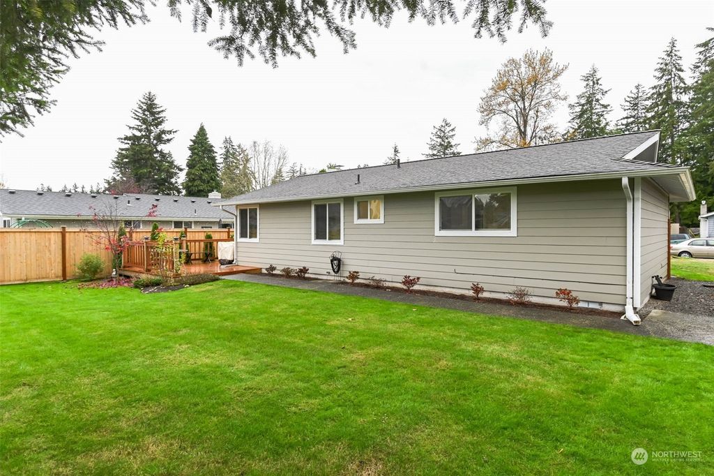 Photo of 25320 168TH Place SE, Covington, WA 98042 (MLS # 2310970)