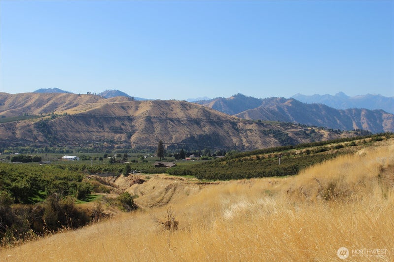 103 Dual Peak Lane